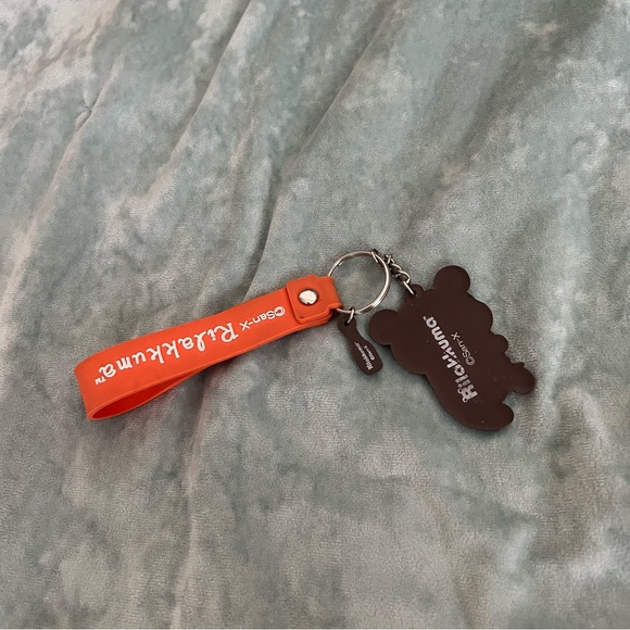 Rilakkuma Hamburger Silicone Key Chain with Key Charm and Strap - Picture 2 of 3